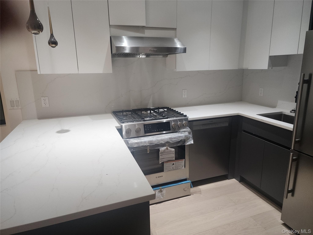 108-15 72 Avenue - Photo 6
