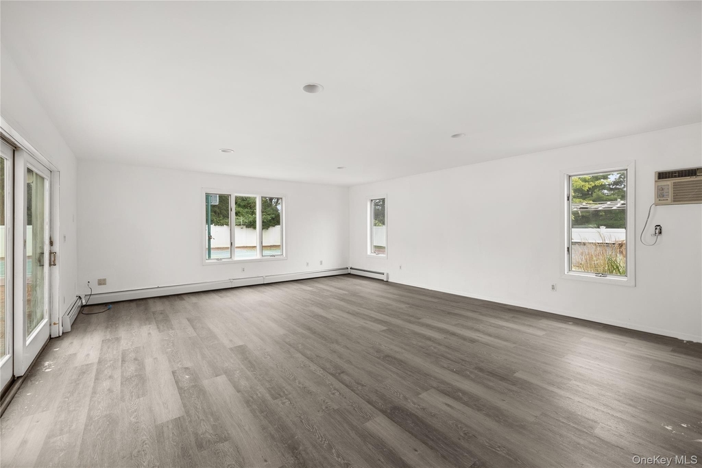20 Hilltop Avenue - Photo 6