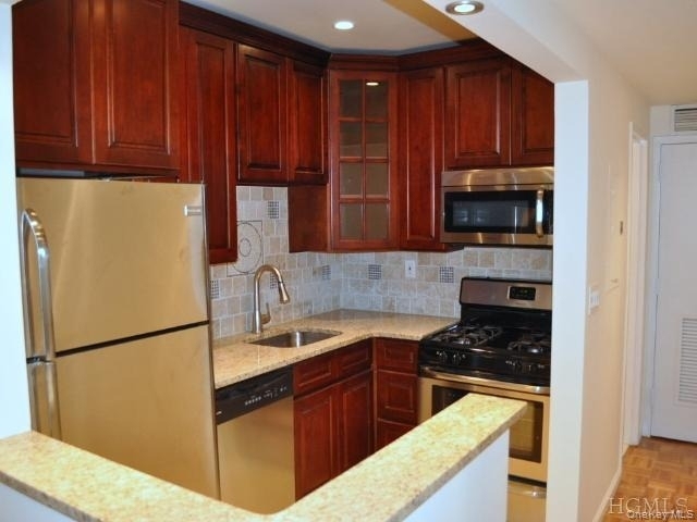 1250 North Avenue - Photo 0