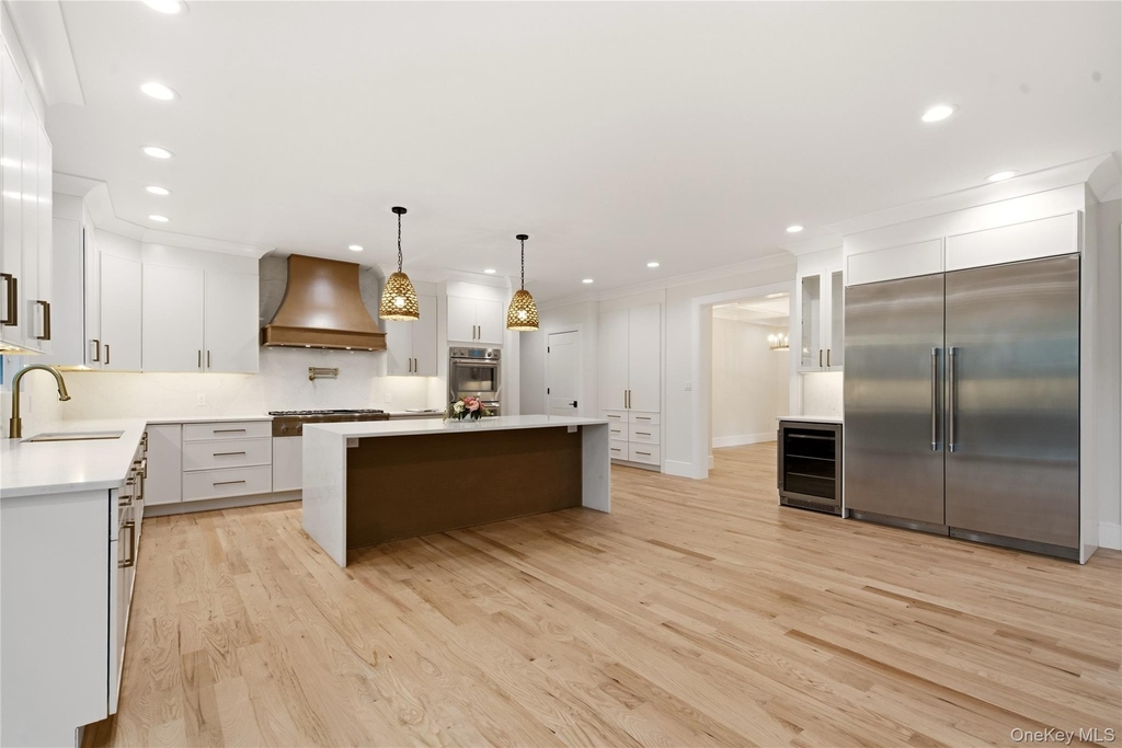 654 Caledonia Road - Photo 5