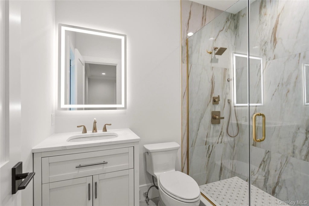 654 Caledonia Road - Photo 8