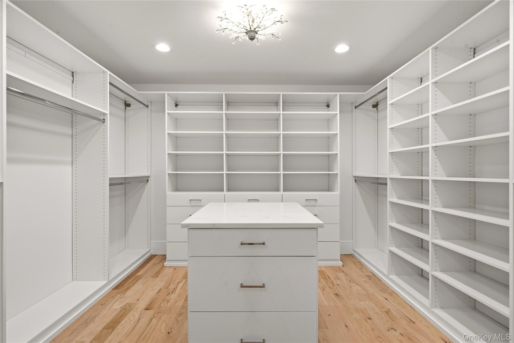 654 Caledonia Road - Photo 13