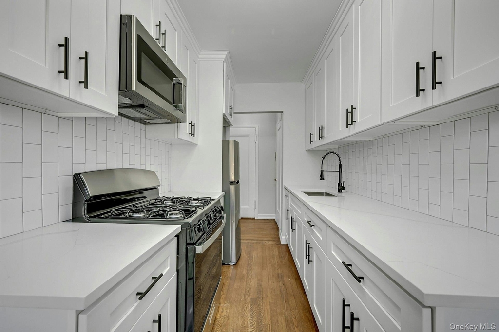 10 Oakridge Place - Photo 4