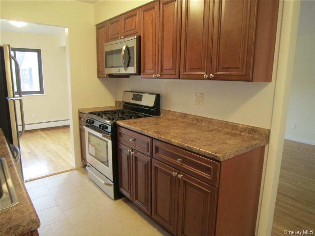 12 Charles Lane - Photo 4