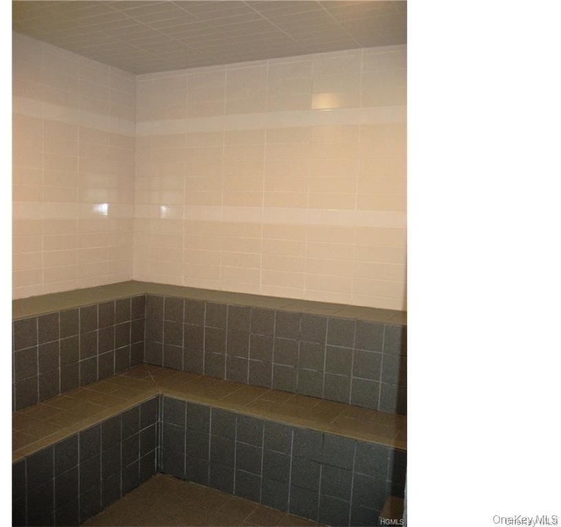 12 Charles Lane - Photo 21