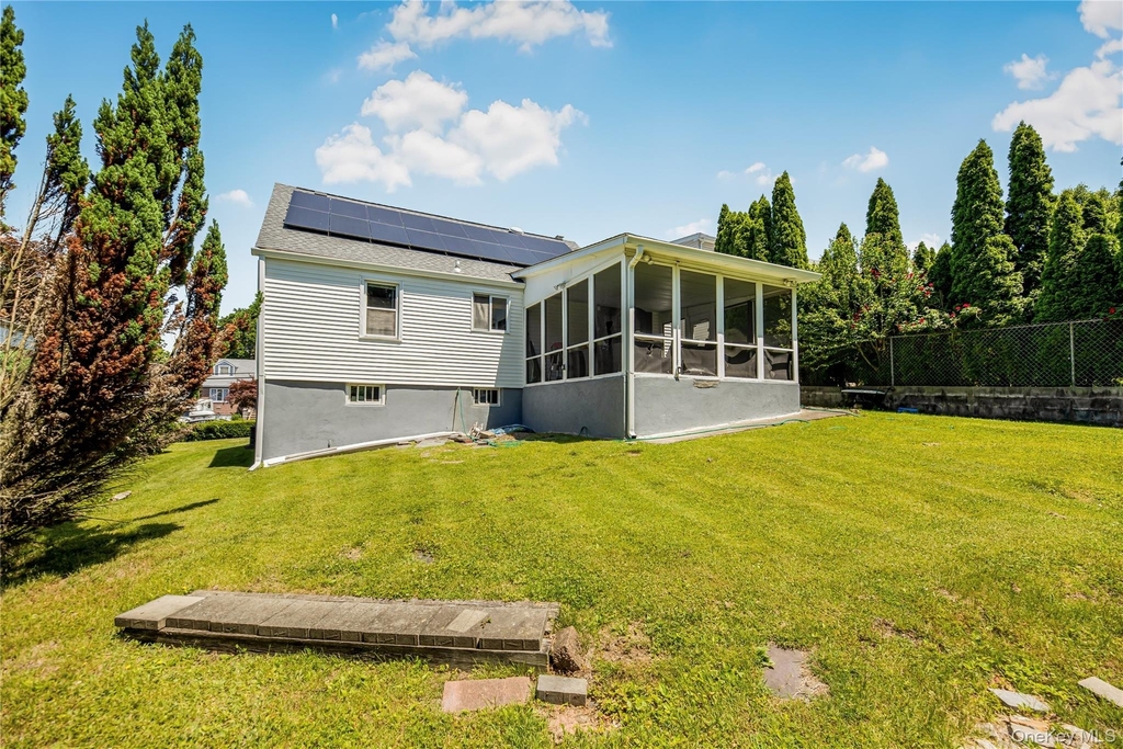 107 Hayward Street - Photo 22
