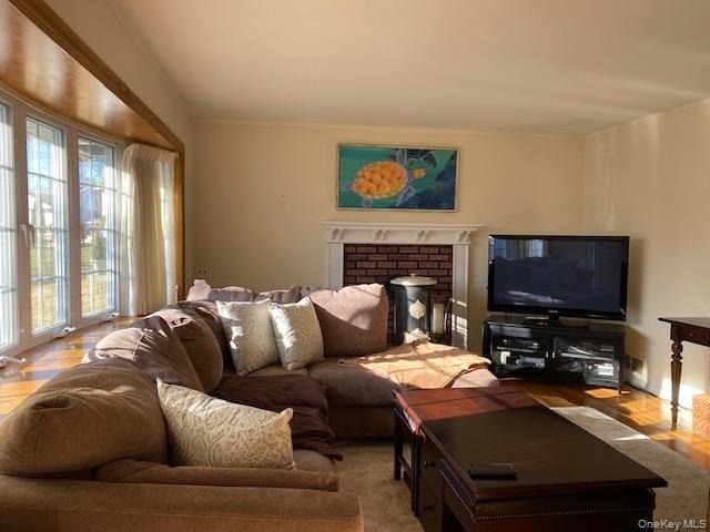 46 Alexander Drive - Photo 1