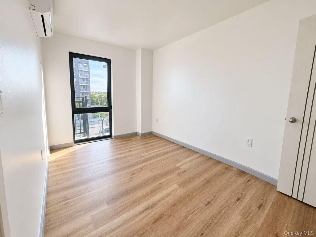 70-40 45th Avenue - Photo 7