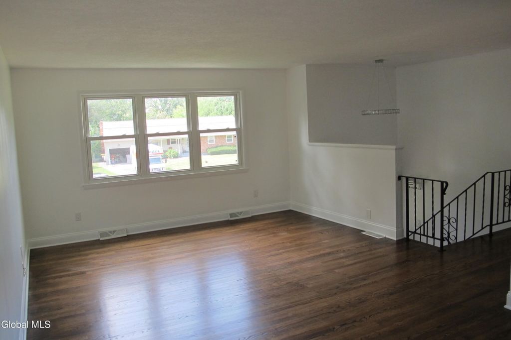 18 Ethel Drive - Photo 1