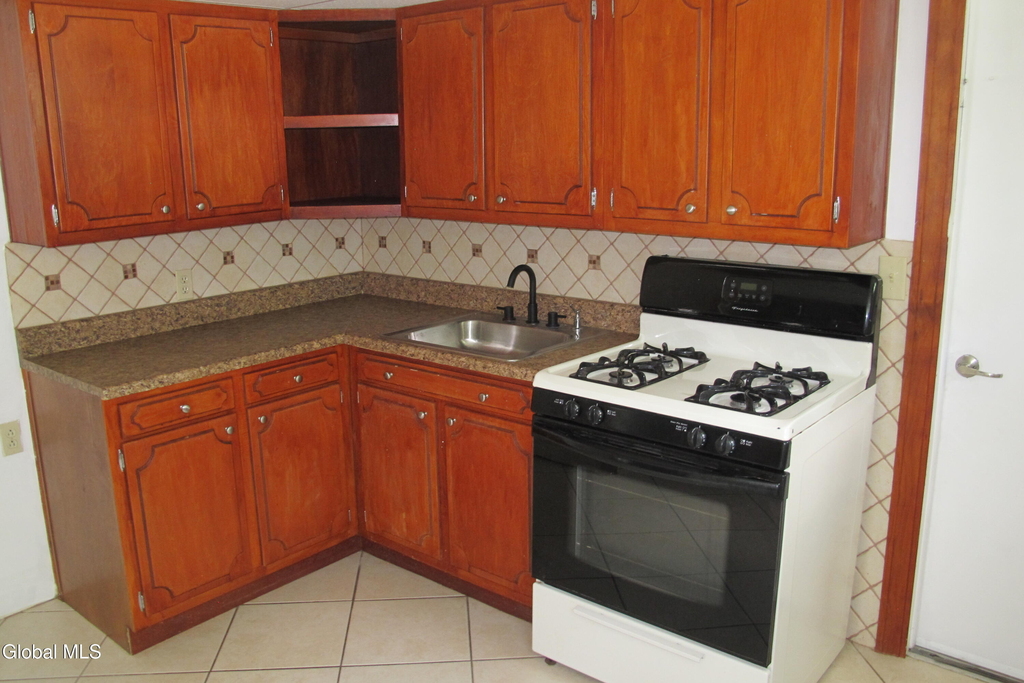 18 Ethel Drive - Photo 11