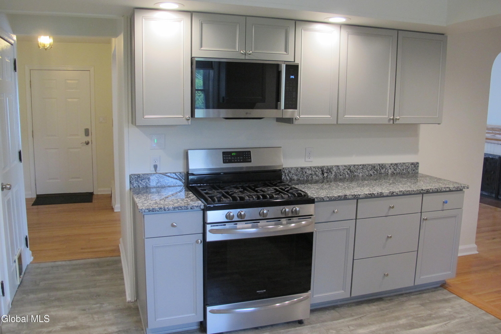 2204 Dean Street - Photo 12