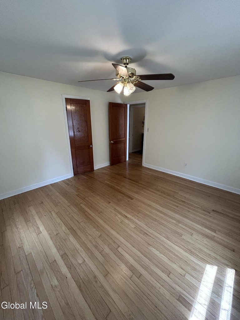 17 Pinewood Road - Photo 9