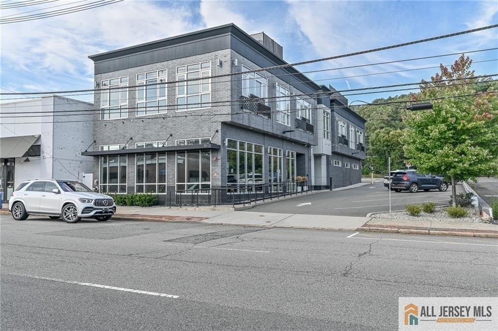 271 Millburn Avenue - Photo 1