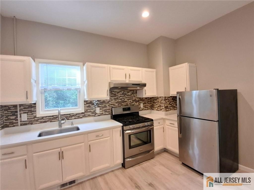 60 Main Street - Photo 1