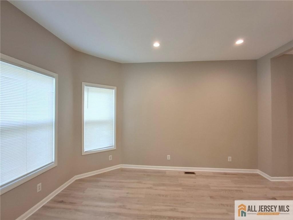 60 Main Street - Photo 9
