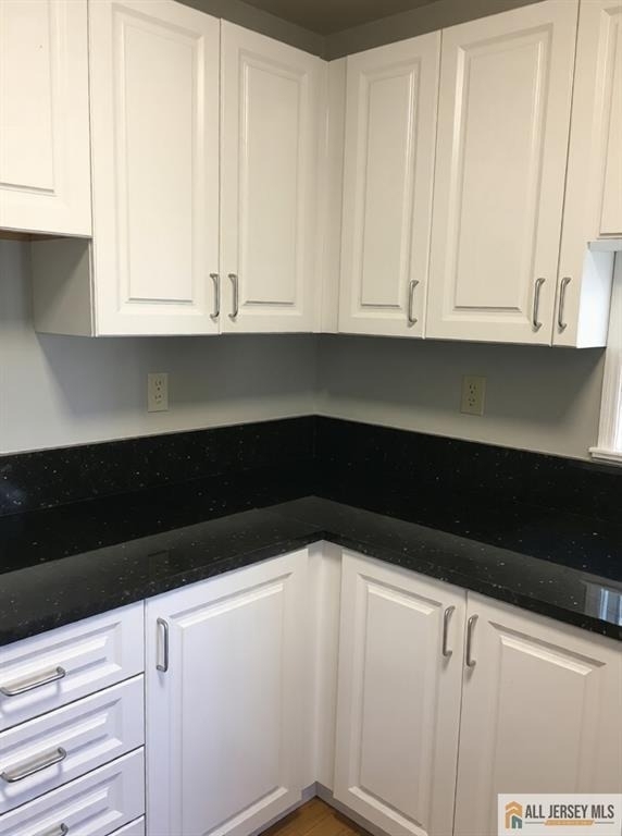 387 George Street - Photo 8