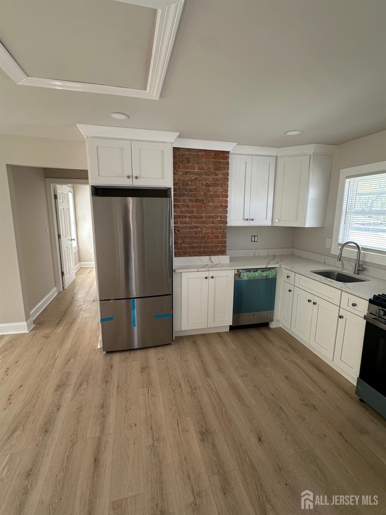326 Second Street - Photo 1