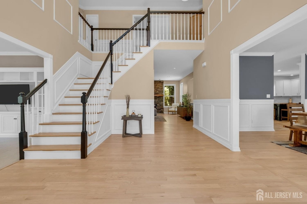 4 Scott Drive - Photo 4