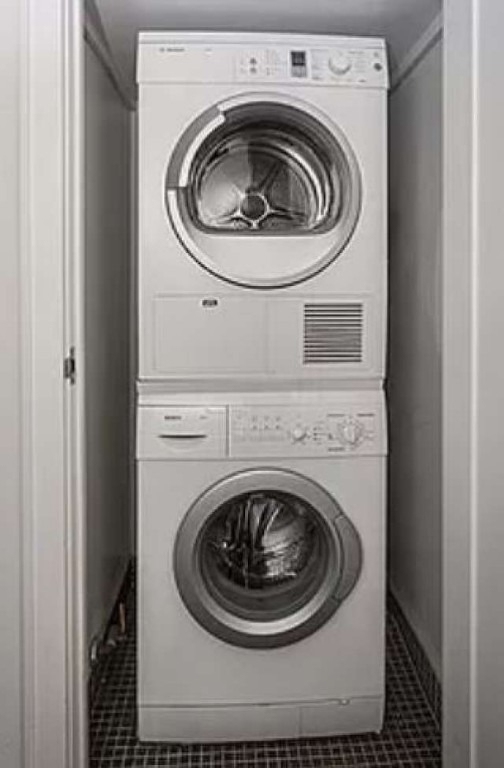 26-26 Jackson Avenue - Photo 6