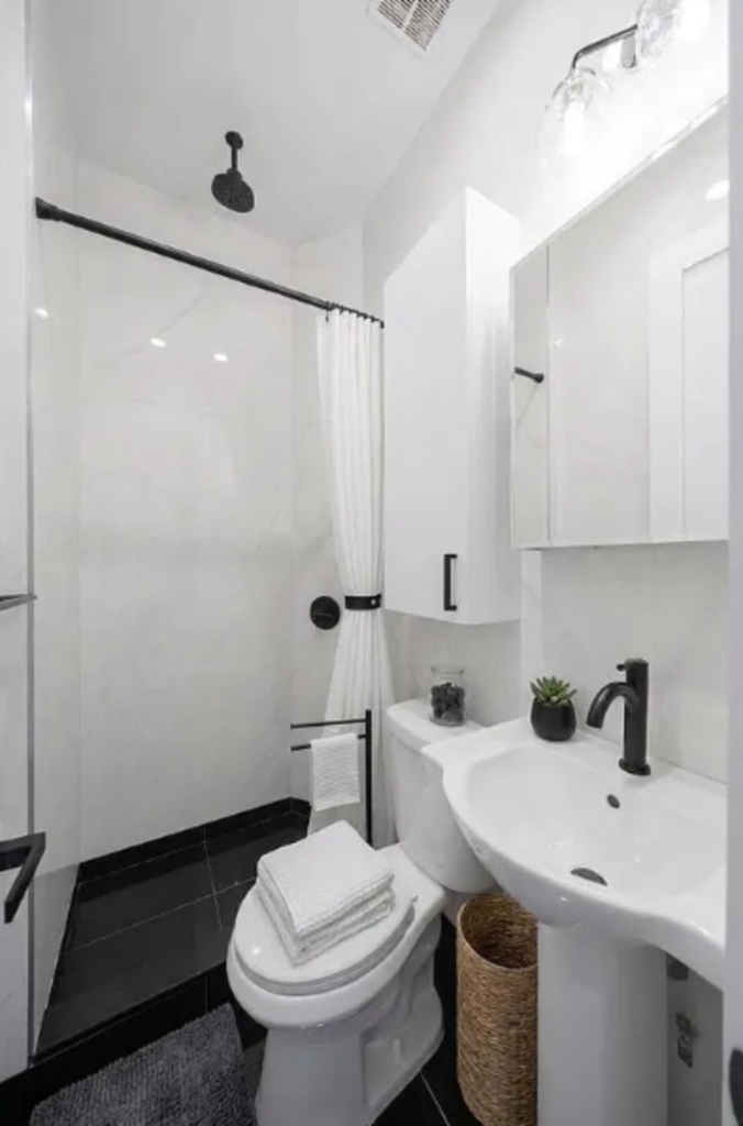 53 E 7th Street - Photo 7