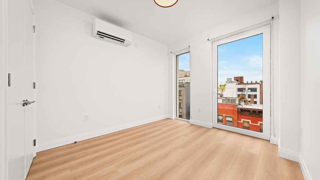 229 Wythe Ave - Photo 5