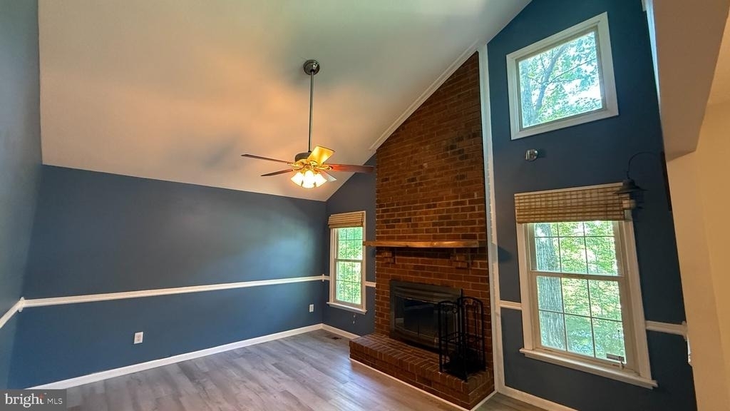 201 Lighthouse Cove - Photo 2