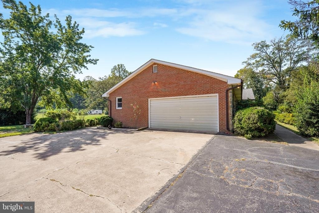 10003 Courthouse Road - Photo 40