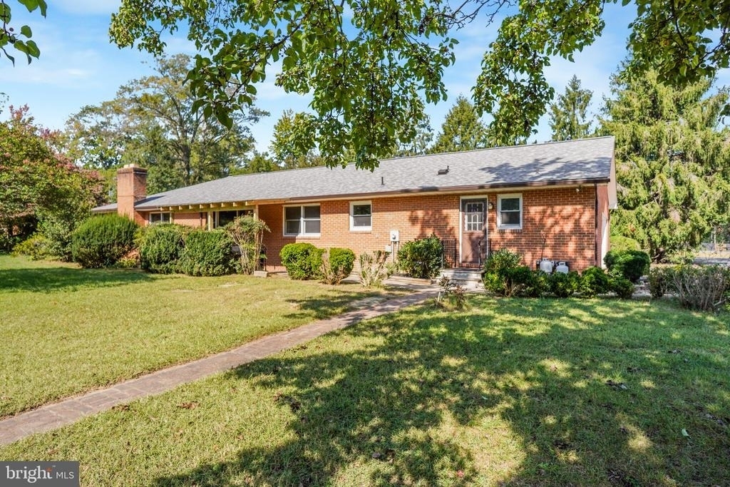 10003 Courthouse Road - Photo 5