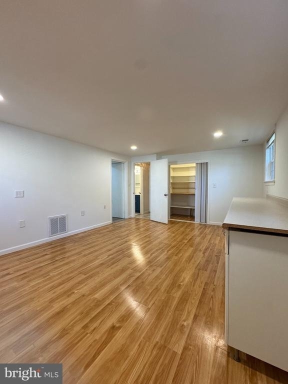 2510 Paxton Street - Photo 8