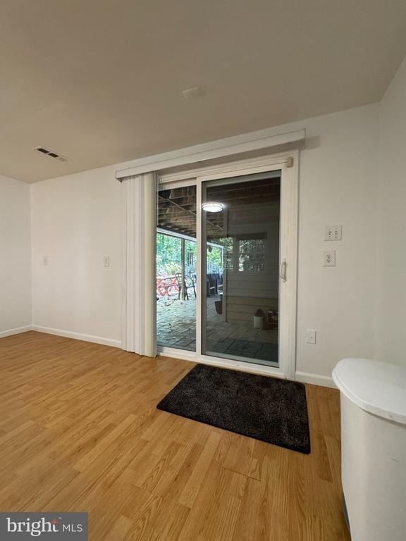 2510 Paxton Street - Photo 1