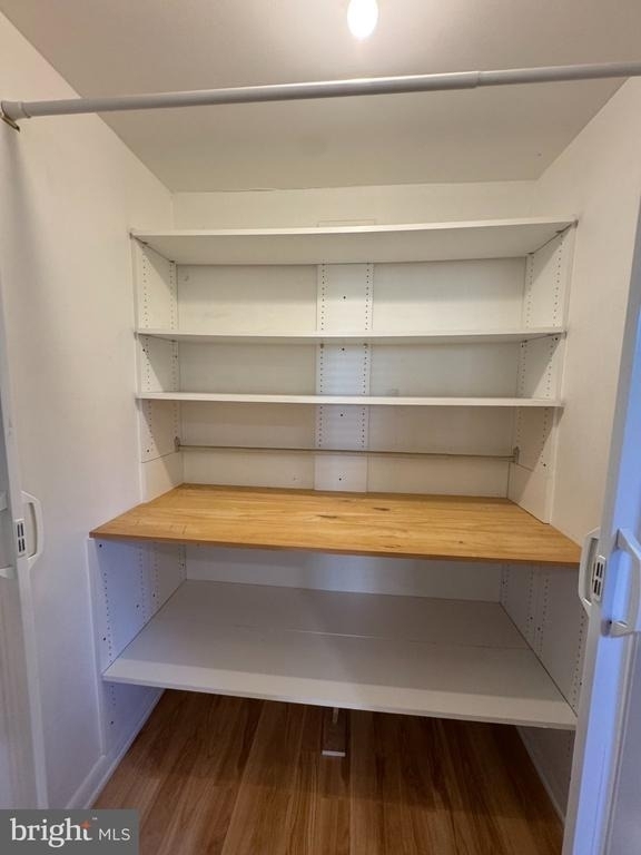 2510 Paxton Street - Photo 7