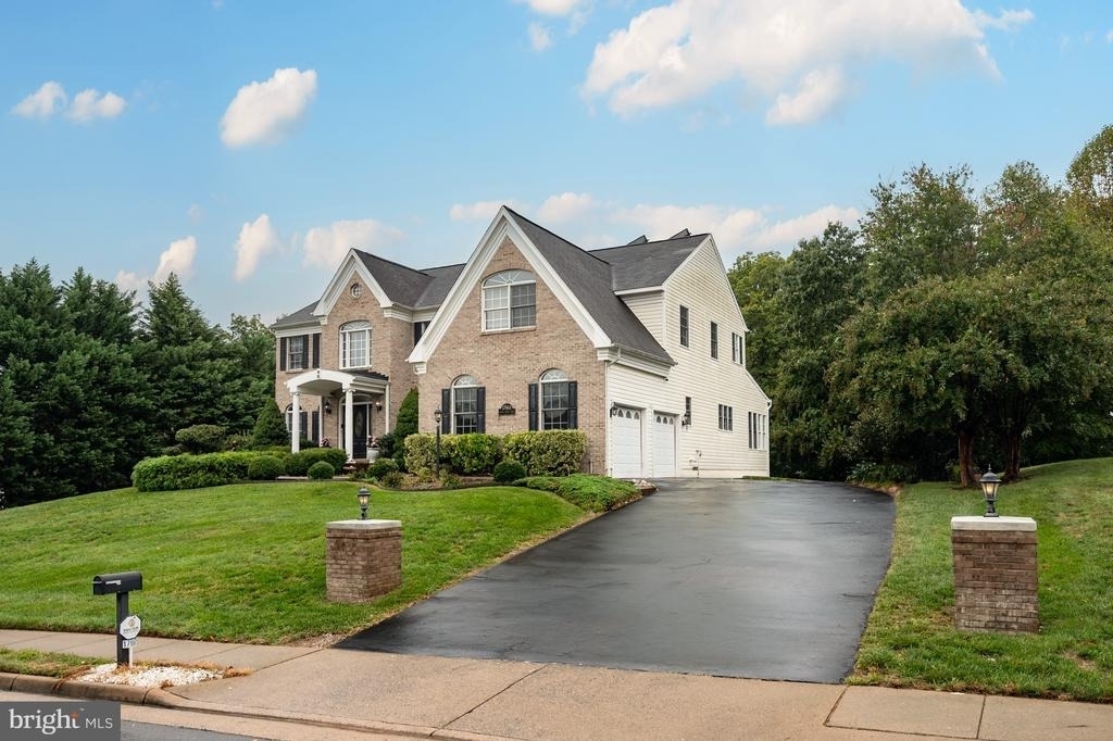 17968 Swans Creek Lane - Photo 3