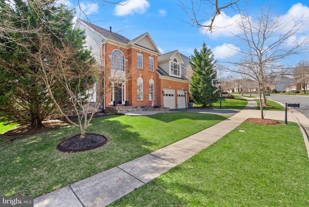 43941 Riverpoint Drive - Photo 4