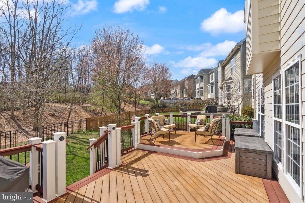 43941 Riverpoint Drive - Photo 80