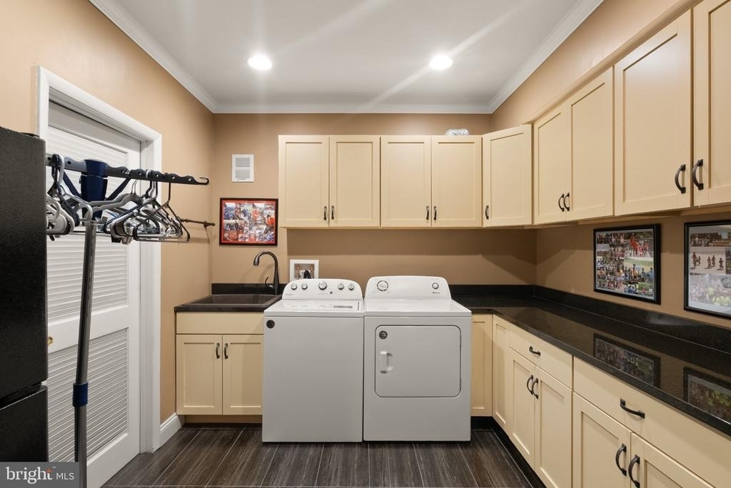 43941 Riverpoint Drive - Photo 73