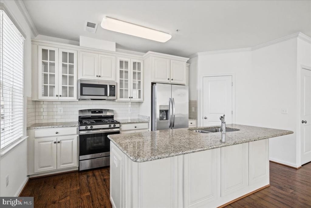 24584 Rosebay Terrace - Photo 1