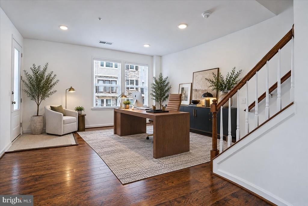 24584 Rosebay Terrace - Photo 6