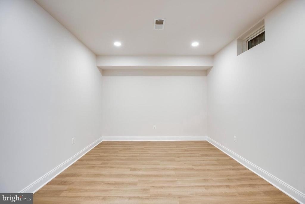 42936 Courtland Chase Square - Photo 63