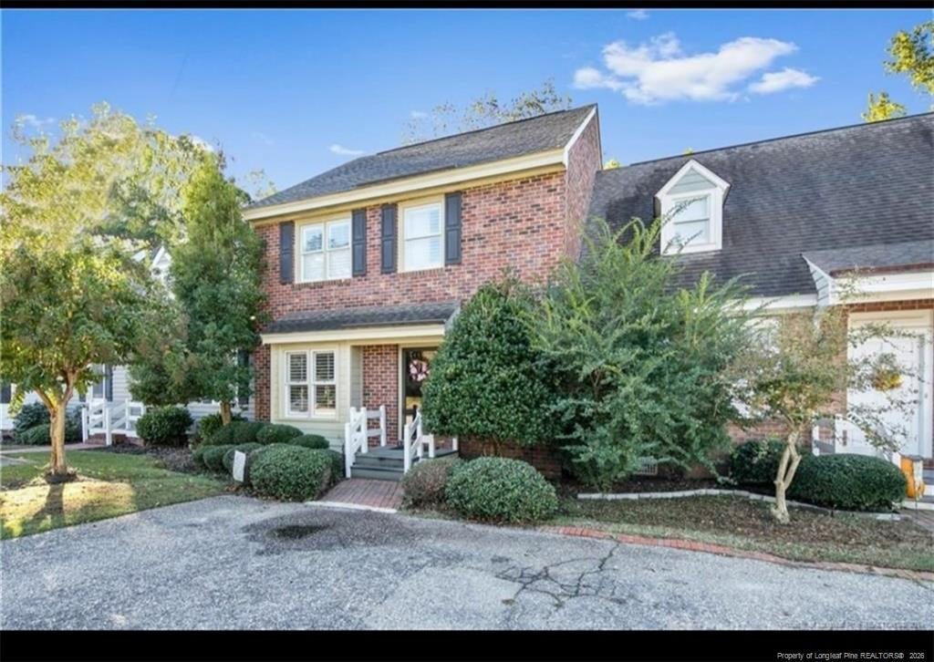 2995 Delaware Drive - Photo 2