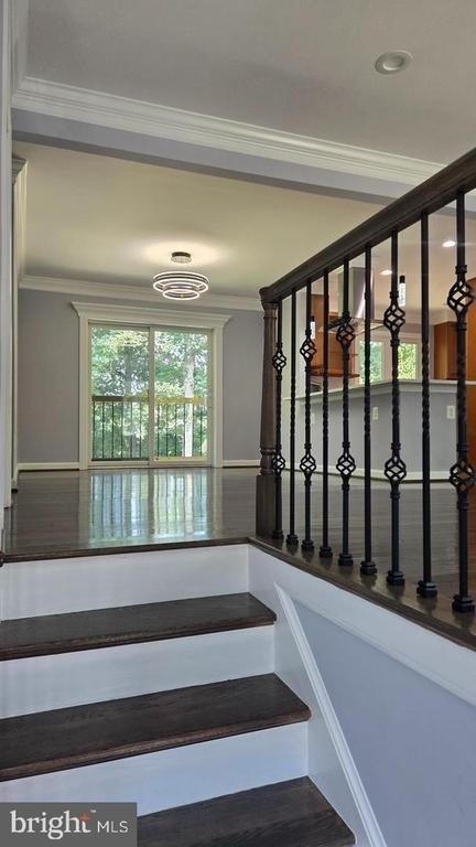 7512 Allan Avenue - Photo 1