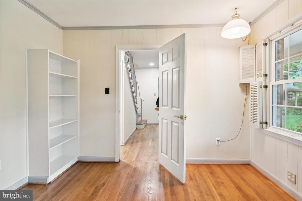 1110 Anesbury Court - Photo 15