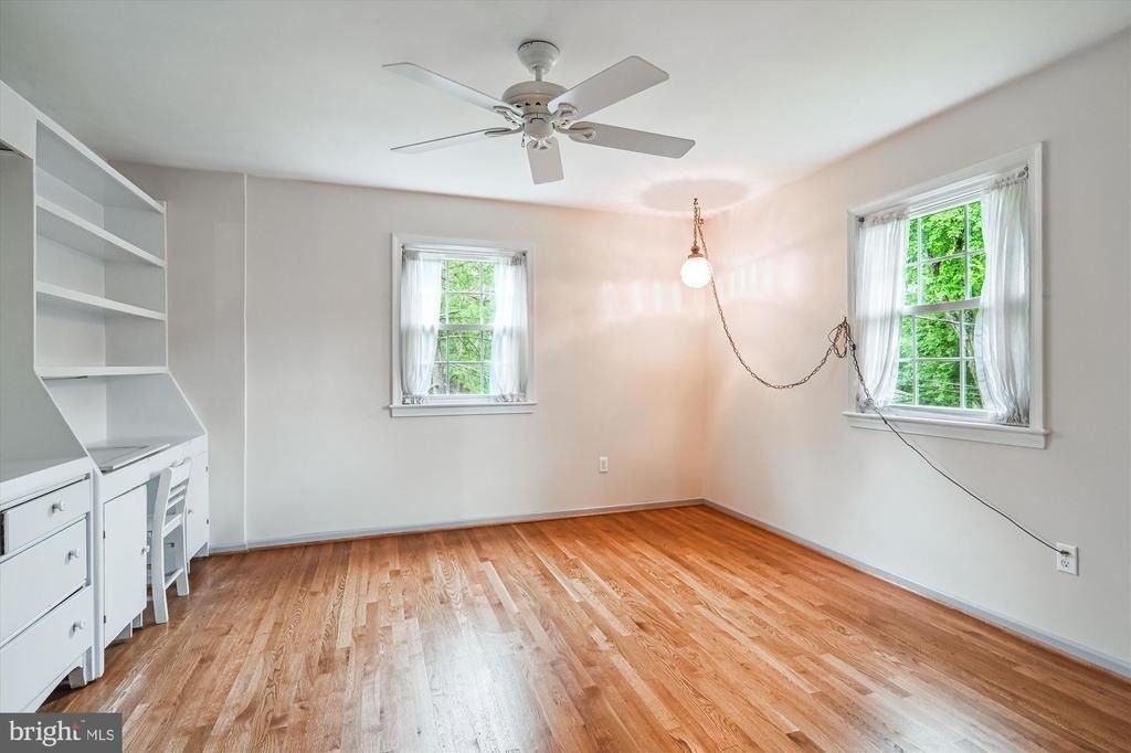 1110 Anesbury Court - Photo 24