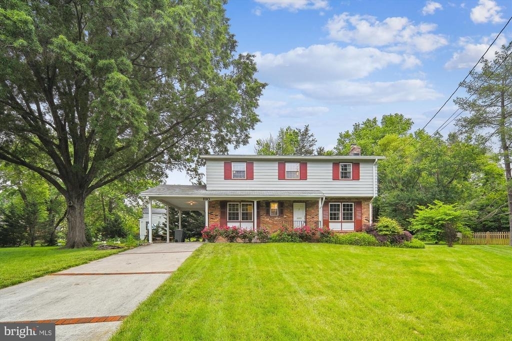 1110 Anesbury Court - Photo 0