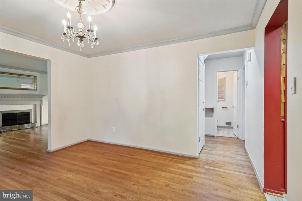 1110 Anesbury Court - Photo 12