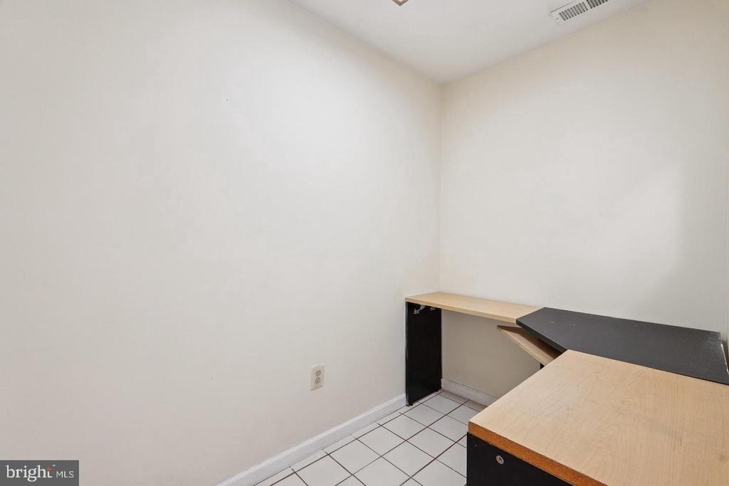 2560 James Maury Drive - Photo 25