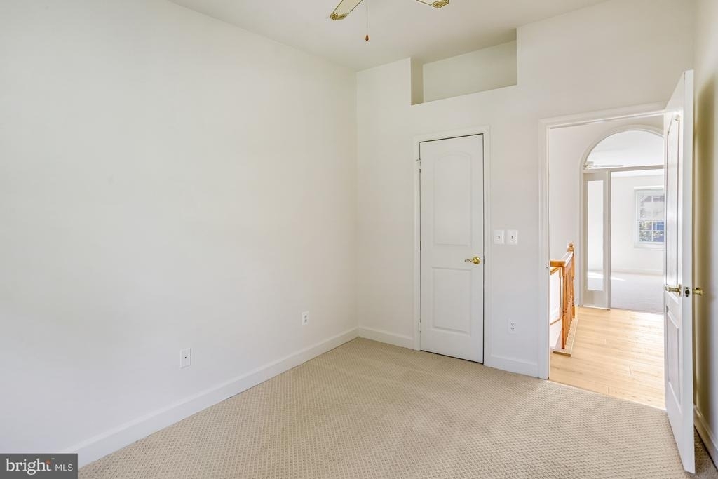 8042 Merry Oaks Court - Photo 32