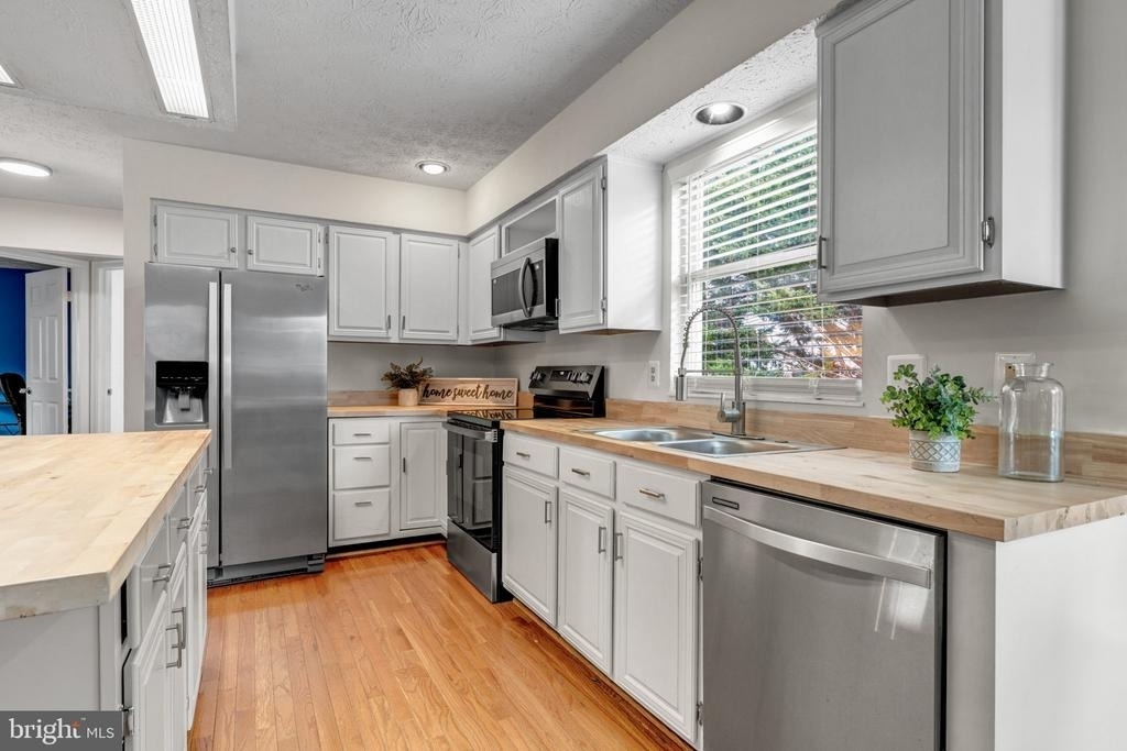 1425 Cellar Creek Way - Photo 19