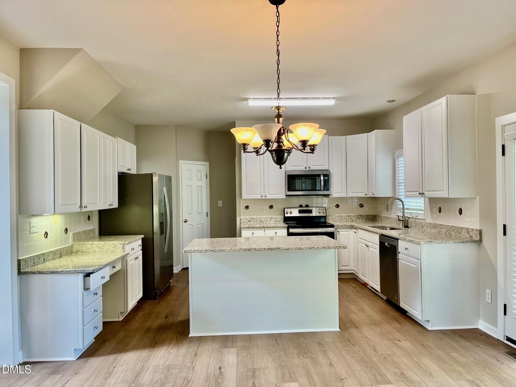 101 Cockleshell Court - Photo 6
