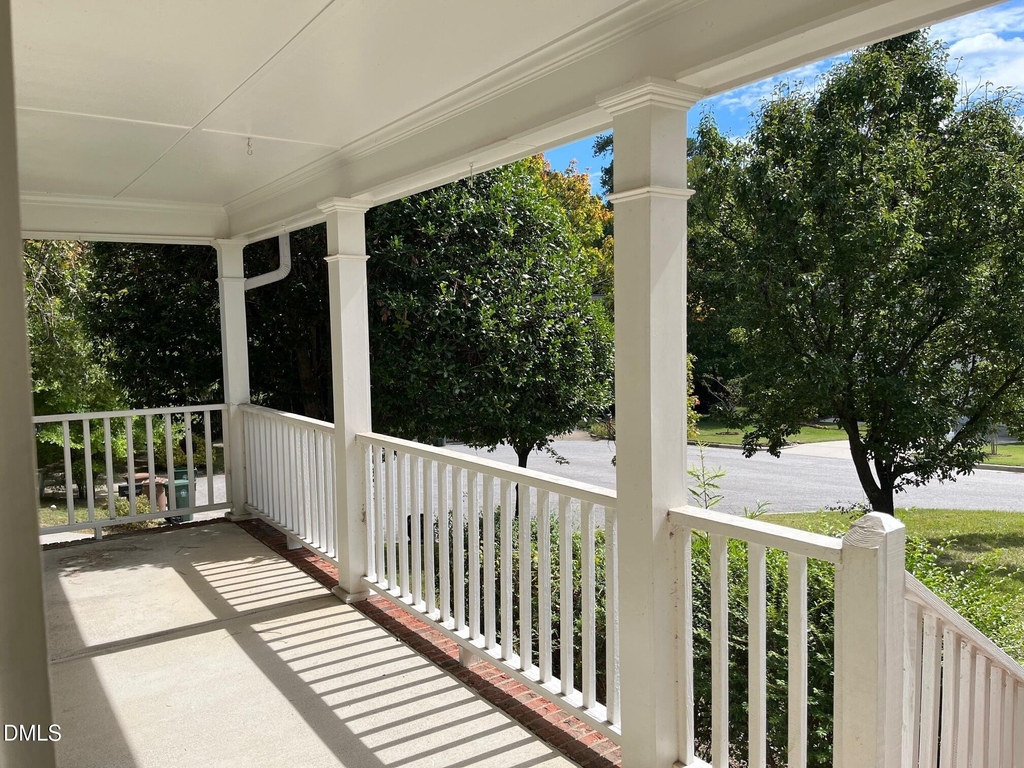 101 Cockleshell Court - Photo 1