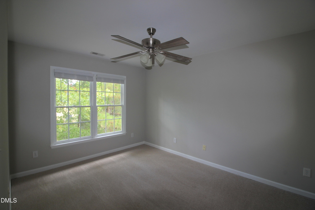 101 Cockleshell Court - Photo 13